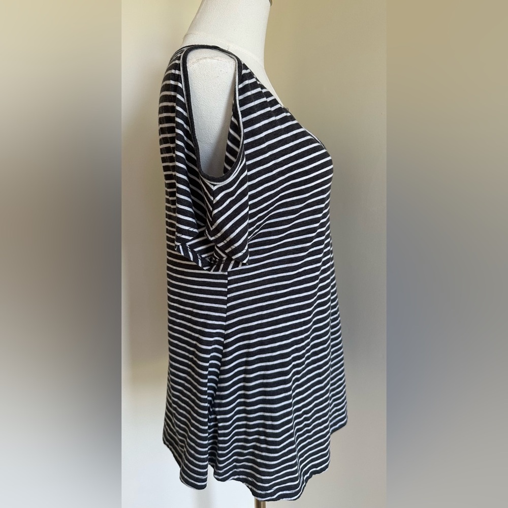 Cold Shoulder Black/White Striped Shirt- Large - Picture 3 of 7